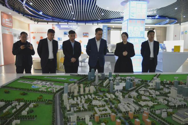 张钊率队参加“2024滨州高端装备制造产业招商（杭州）推介会”并成功签约(图3)