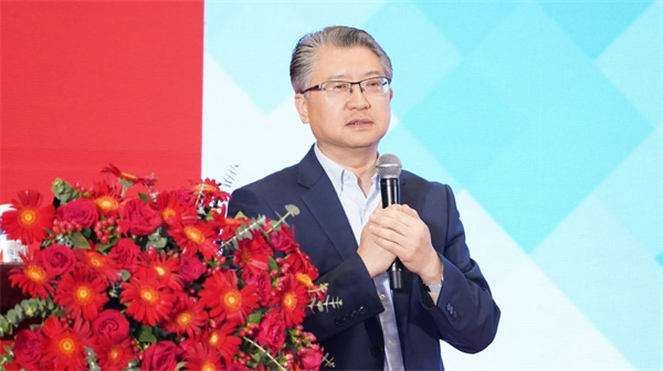 赋能行业协同创新！德力西电气受邀出席2024低压电器行业年会(图2)