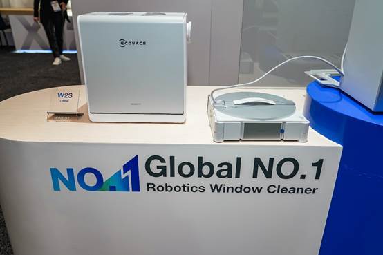 科沃斯CES2026：具身智能开启服务机器人全场景时代(图6)