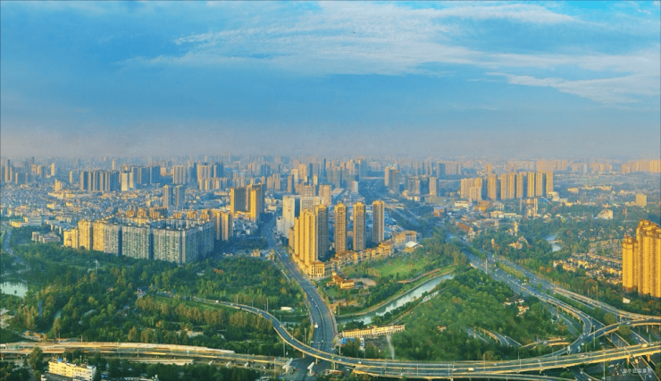 成都【中铁拾贰宸】售楼部电话(百度认证)丨线上售楼处首页_获取最新房价_优惠政策热销户型图_春节看房预约已开启。(图2)