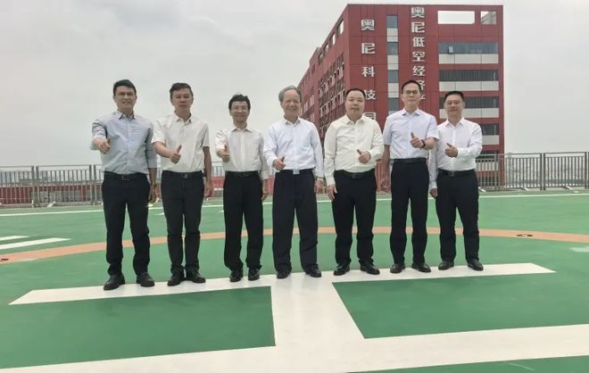 郭文海调研中山市人工智能产业协会会长单位奥尼电子：龙虾中山造率先用(图1)